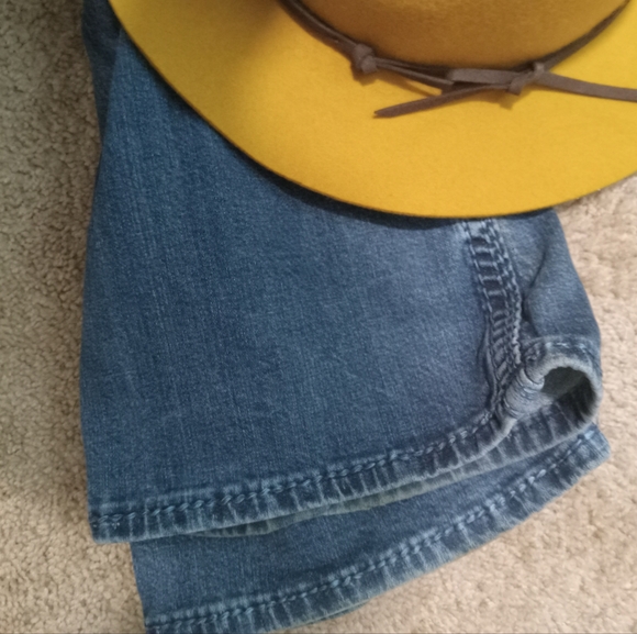 Vigoss Jeans - Picture 4 of 5